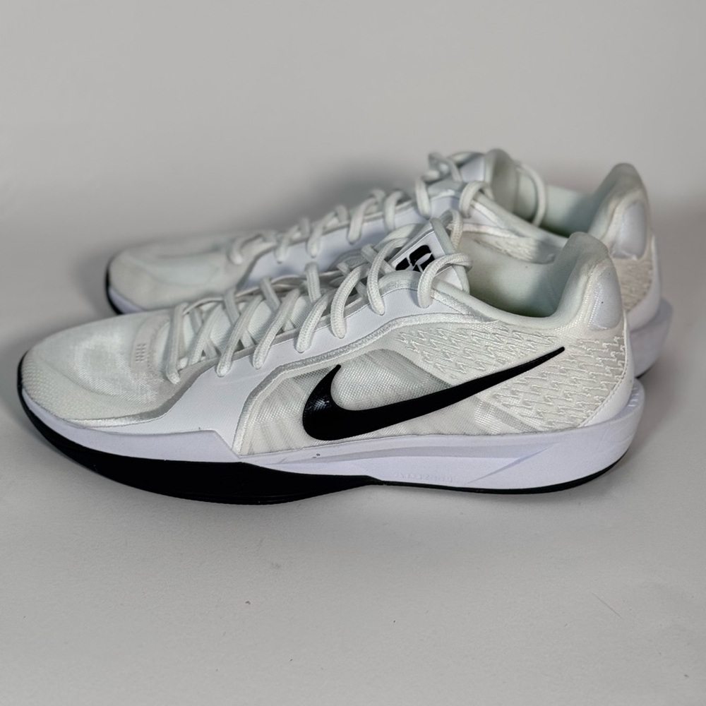 NWOB Nike Sabrina 2 Basketball Shoes - Picture 6 of 7